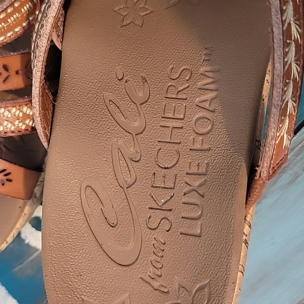 Skechers Tan Wedge Sandals - Picture 2 of 4